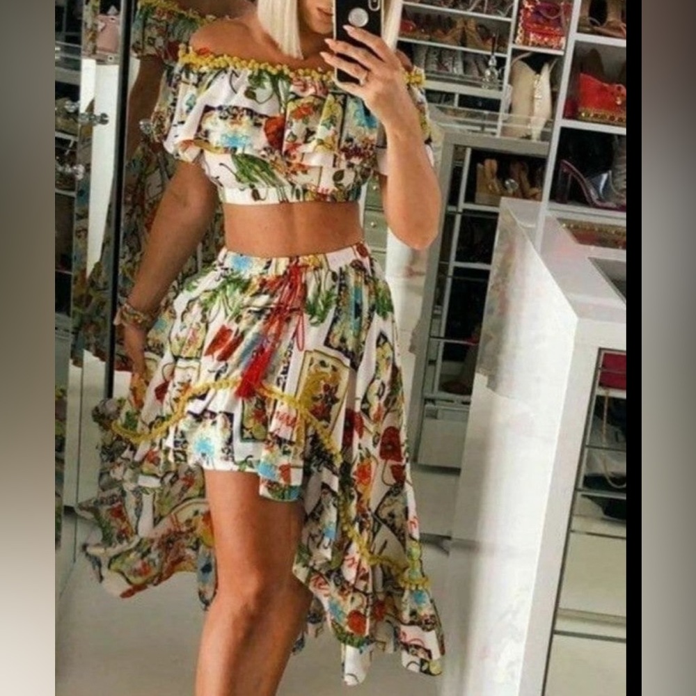 Stunning Skirt Set
